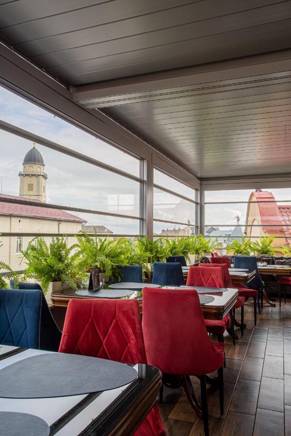 Villa Boutique Hotel Mukaczewo Zewnętrze zdjęcie